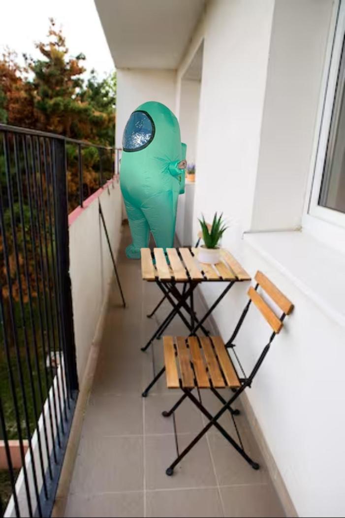 New Colorful Apartment With Big Balcony Bratislava Dış mekan fotoğraf